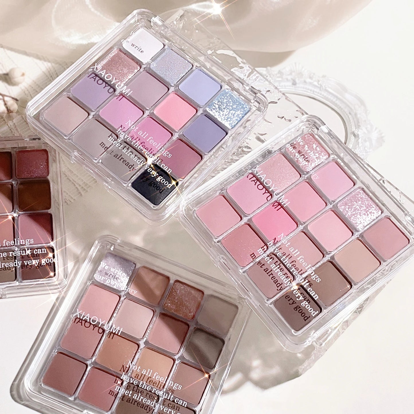 16-color eyeshadow palette
