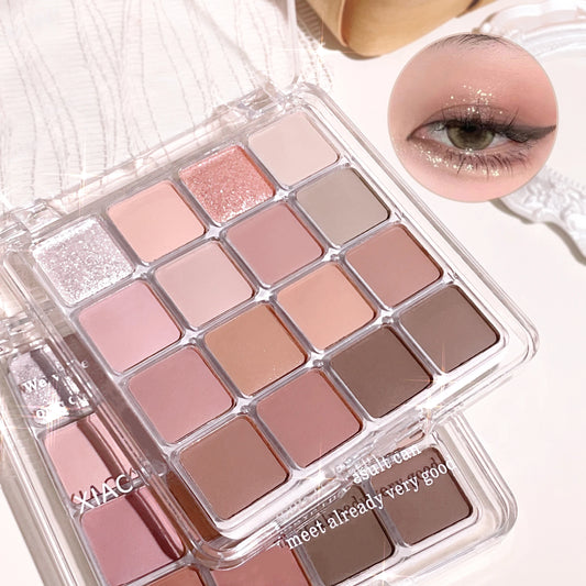 16-color eyeshadow palette